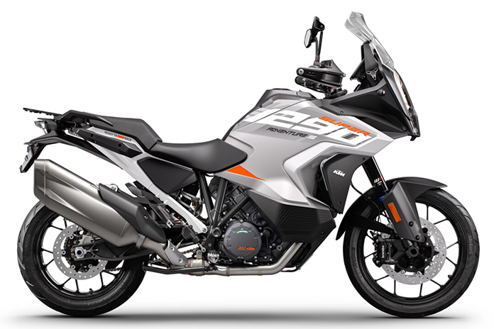 KTM 1290 Super Adventure S and R