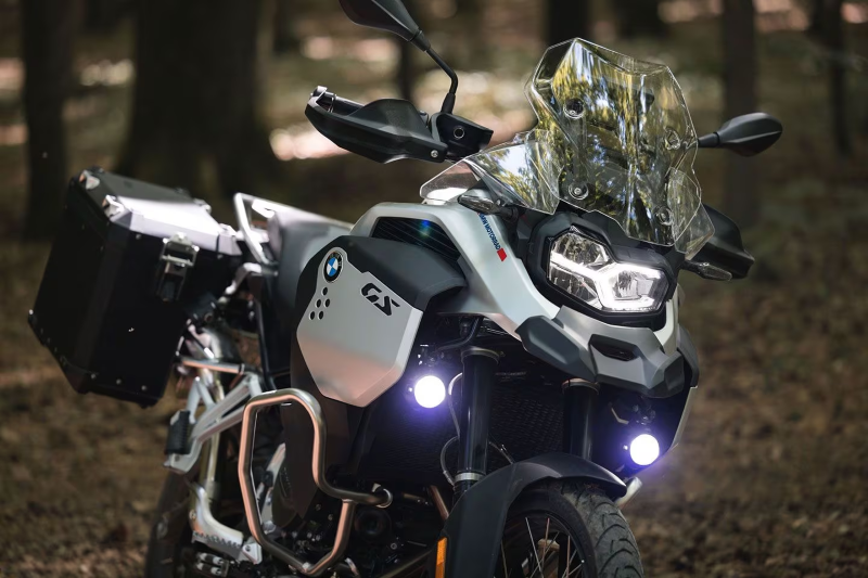 bmw f900gs 2024 front